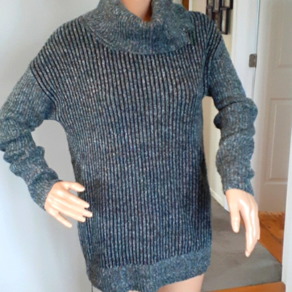 🛍Leo and Nicole Wool blend multicolored long sleeve turtleneck sweater size M - Picture 3 of 12